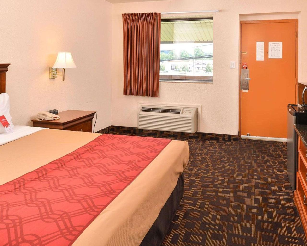 Bellmawr Economy Inn Bellmawr-Philadelphia Area Buitenkant foto